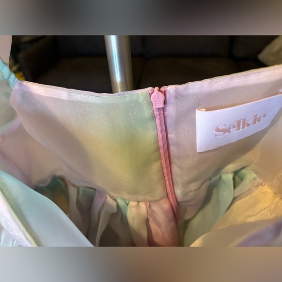 BEST Selkie The Rainbow French Puff Midi Dress - Picture 15 of 16